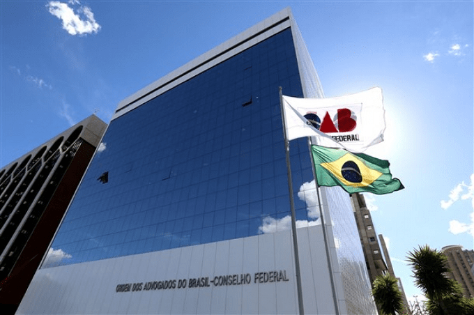 OAB diz que medida de Bolsonaro causa prejuízos severos aos trabalhadores