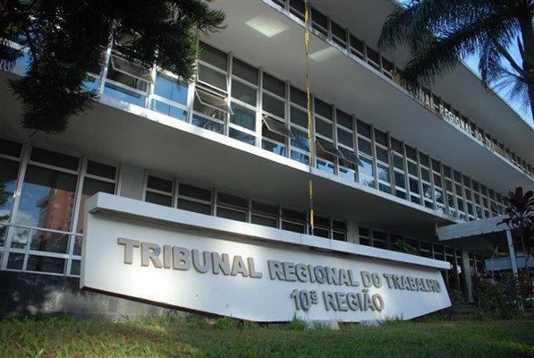 Instituto Viver e Ceub são solidariamente responsáveis por obrigações trabalhistas devidas a atleta do time de basquete de Brasília