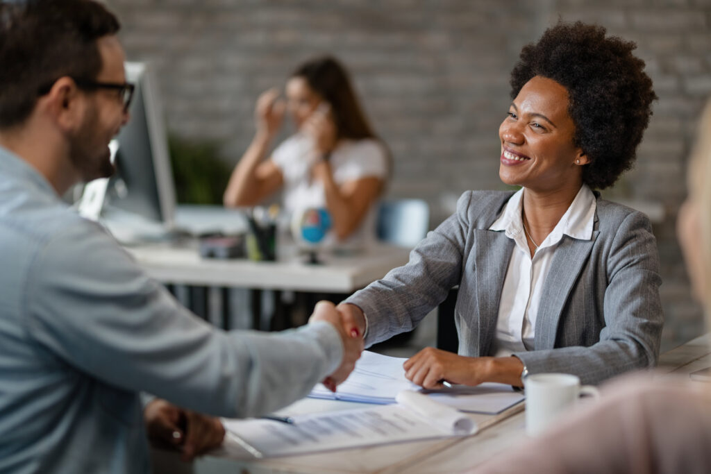 Direito em FOCO: O que é vínculo de emprego e como ele é reconhecido